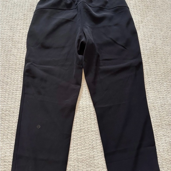 Lululemon On The Fly Crop - Picture 6 of 6